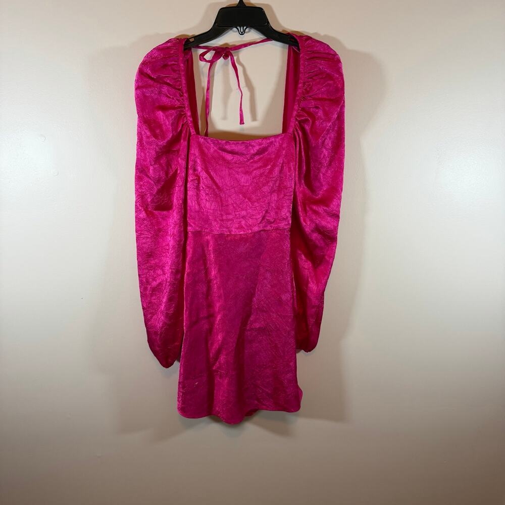 NWOT Lovers + Friends Azusa Mini Dress Womens S Berry Pink Crinkle Satin Girly